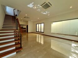 Lornie Road (D11), Terrace #578348171